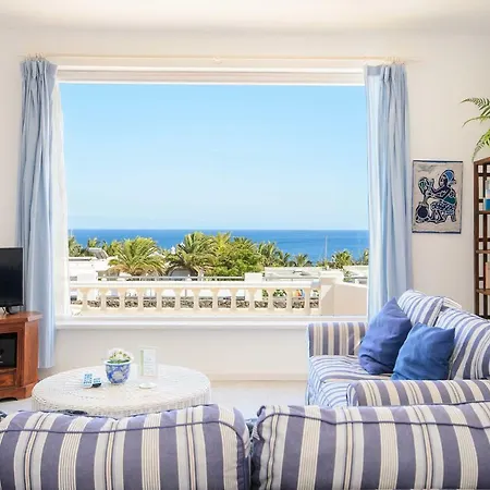Del Puerto Villa